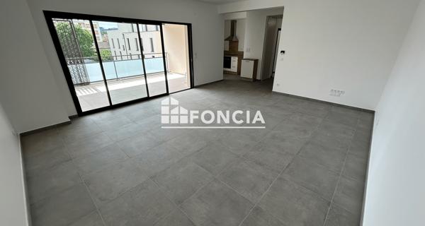 Location Appartement 3 pièces 79.05 m² - Valence 26000