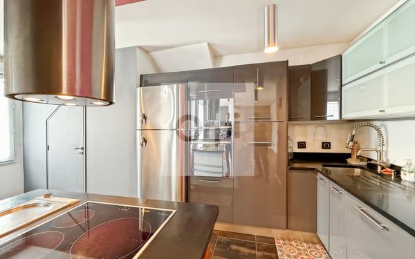 Appartement à vendre    5 pièces • 101,69 m2 Argenteuil