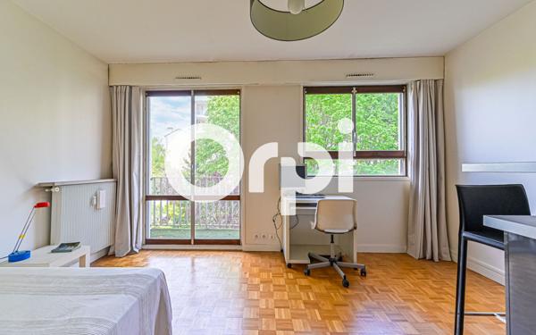 Appartement à vendre    1 pièce • 25 m2 Courbevoie