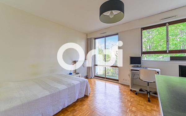 Appartement à vendre    1 pièce • 25 m2 Courbevoie