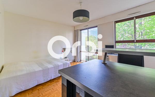 Appartement à vendre    1 pièce • 25 m2 Courbevoie