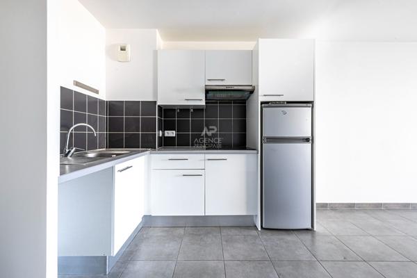 Appartement Nanterre 3 pièce(s) 63.94 m2 375 000 € **  - Référence  15571