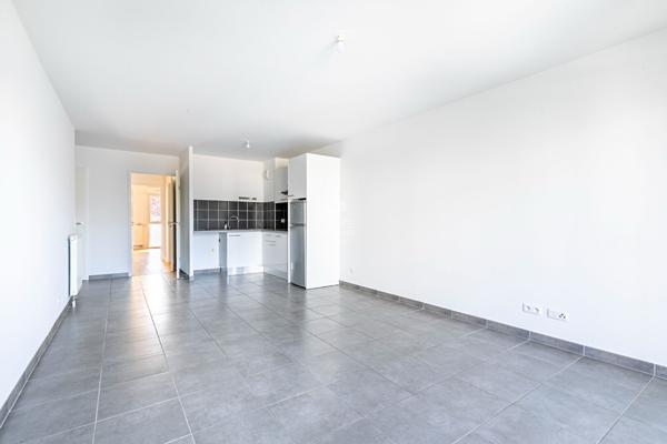 Appartement Nanterre 3 pièce(s) 63.94 m2 375 000 € **  - Référence  15571