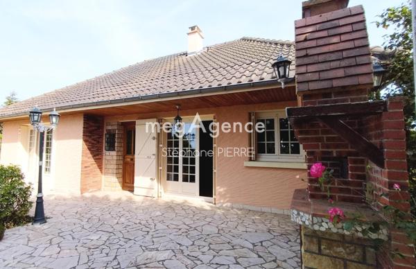 Maison à PREMILHAT, 03410 - 7 pièces 191m²