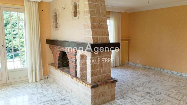 Maison à PREMILHAT, 03410 - 7 pièces 191m²