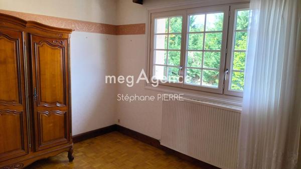 Maison à PREMILHAT, 03410 - 7 pièces 191m²