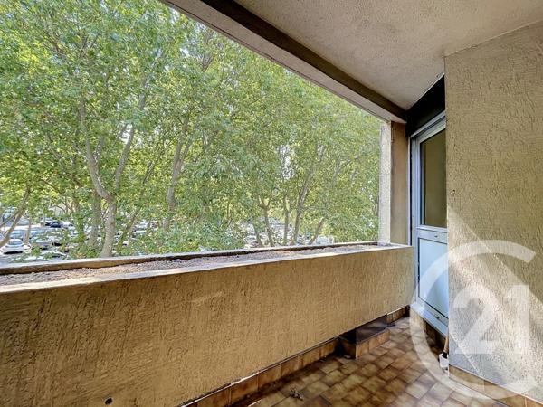 Appartement T3 à vendre  3 pièces - 53 m 2   BAGNOLS SUR CEZE  - 30