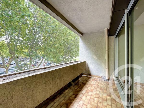 Appartement T3 à vendre  3 pièces - 53 m 2   BAGNOLS SUR CEZE  - 30