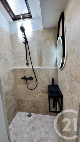 Appartement T3 à vendre  3 pièces - 53 m 2   NIMES  - 30