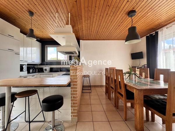 Maison à MAULEON, 79700 - 7 pièces 175m²