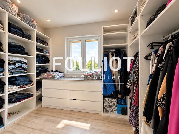 A VENDRE - Maison IFS 7 pièces 146m2
