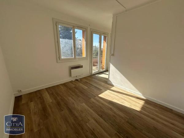Appartement à louer 2 pièces 46.2m² Carpentras (84200)