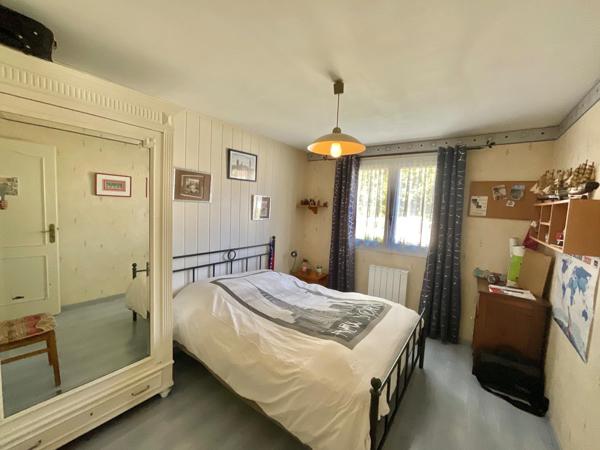 Maison de plain-pied 121m2, véranda, garage sur une parcelle de 685m2