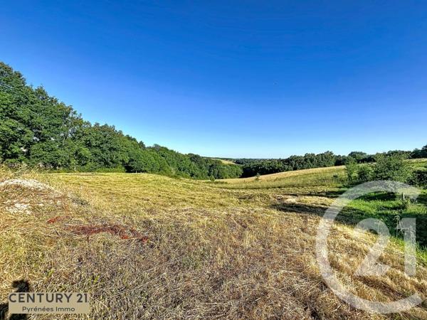 Terrain à vendre  3297 m 2   ST GAUDENS  - 31
