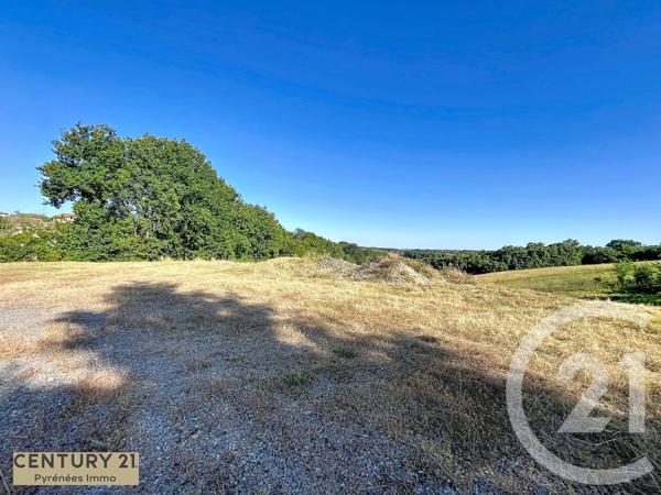 Terrain à vendre  3297 m 2   ST GAUDENS  - 31