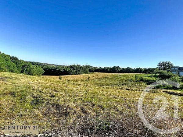 Terrain à vendre  3297 m 2   ST GAUDENS  - 31