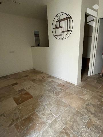 Cote chaude au calme, 1 Rue André Chenier, Immeuble de rapport 475 m² de 10 lots, caves +garage
