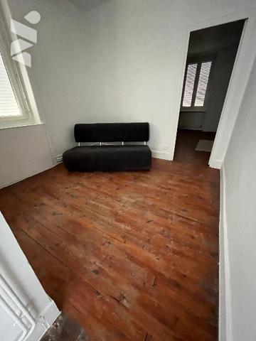 Cote chaude au calme, 1 Rue André Chenier, Immeuble de rapport 475 m² de 10 lots, caves +garage