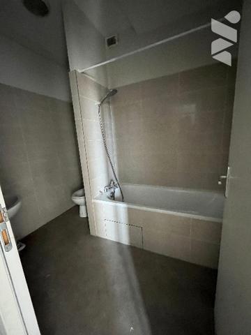 Cote chaude au calme, 1 Rue André Chenier, Immeuble de rapport 475 m² de 10 lots, caves +garage