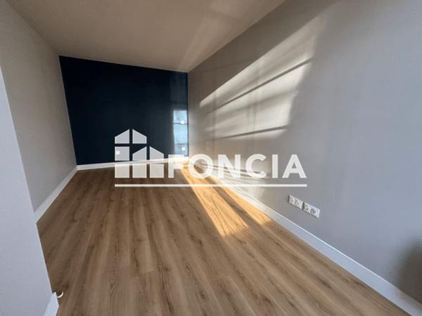 Location Appartement 3 pièces 66.42 m² - 32 rue du maréchal de lattre de tassigny Blois 41000