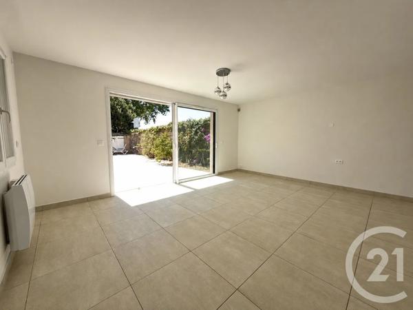 Maison à vendre  5 pièces - 149 m 2   AGDE  - 34