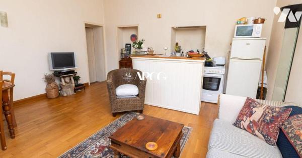 INVESTISSEMENT LOCATIF - APPARTEMENT CENTRE VILLE -  NYONS
