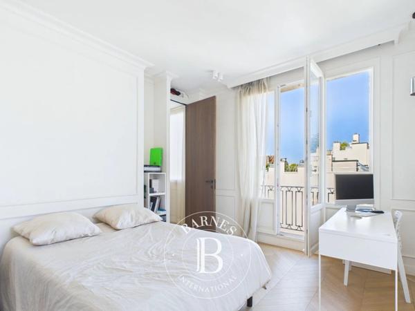 Neuilly-sur-Seine, Appartement 5 Chambres -  242 m² à vendre