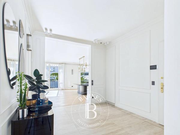 Neuilly-sur-Seine, Appartement 5 Chambres -  242 m² à vendre