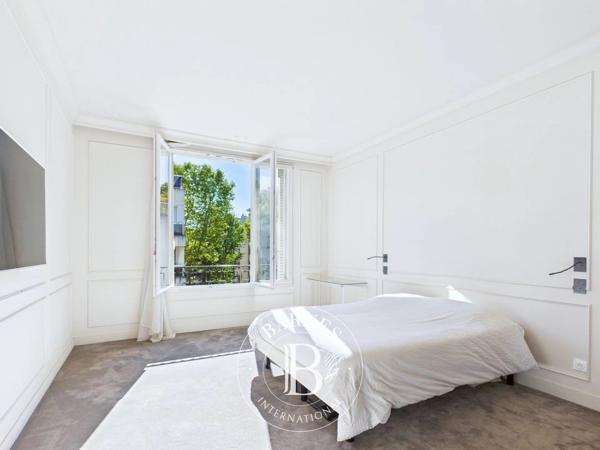 Neuilly-sur-Seine, Appartement 5 Chambres -  242 m² à vendre