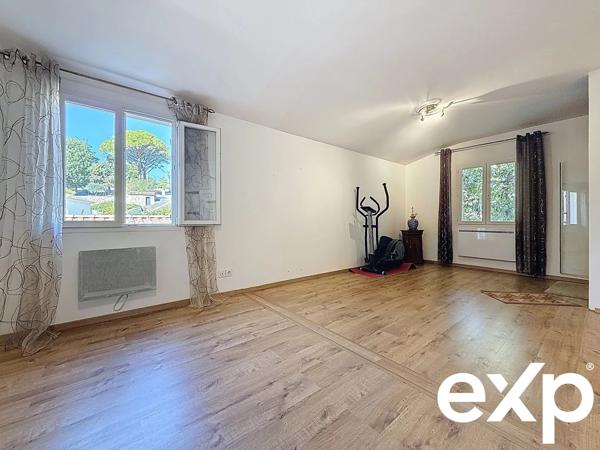 Ancien moulin rénové en bastide avec piscine