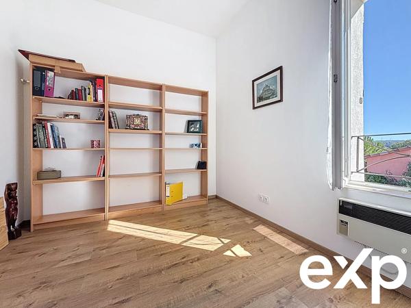 Ancien moulin rénové en bastide avec piscine