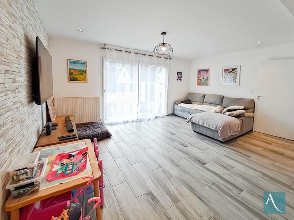 Maison 2020 /5 Pièces de 95 m², 3 chambres.