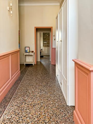 Châteaurenard (13160) Maison de ville bourgeoise rénovée 5 chambres avec terrasses et bassin