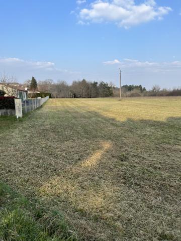 Annesse-et-Beaulieu (24430) calme et bien situé