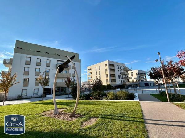 Appartement à louer 3 pièces 63.5m² Montlouis-sur-Loire (37270)
