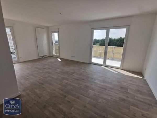 Appartement à louer 3 pièces 63.5m² Montlouis-sur-Loire (37270)
