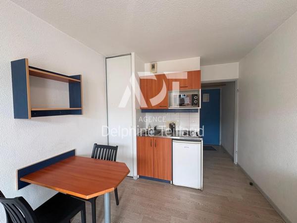 Appartement T1 à FONTAINE