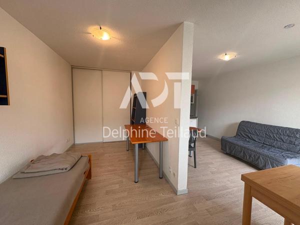 Appartement T1 à FONTAINE