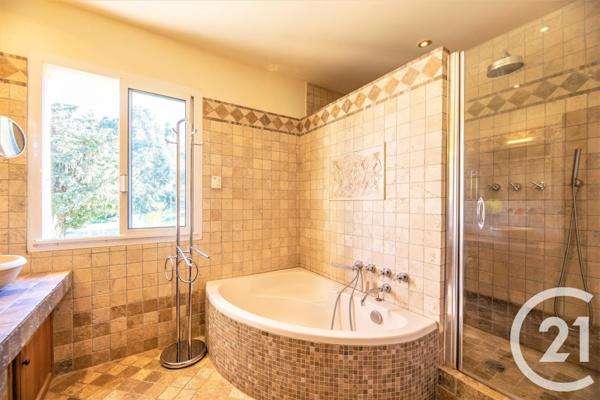 Maison à vendre  5 pièces - 230 m2 ST FLORENT - 202