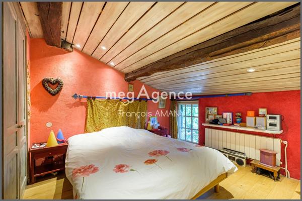 Maison à DOMMARTIN, 69380 - 8 pièces 250m²