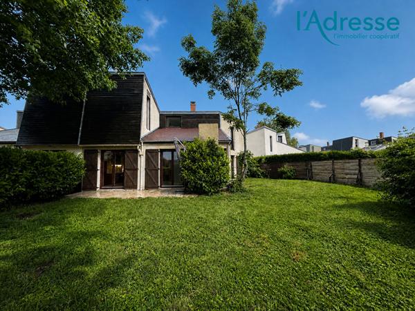 Maison Champs Sur Marne 7 pièce(s) 124 m2
