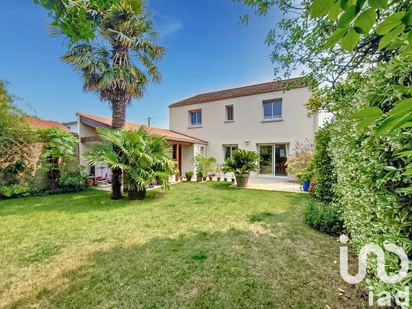 Maison à vendre 6 pièces 160 m² Rezé