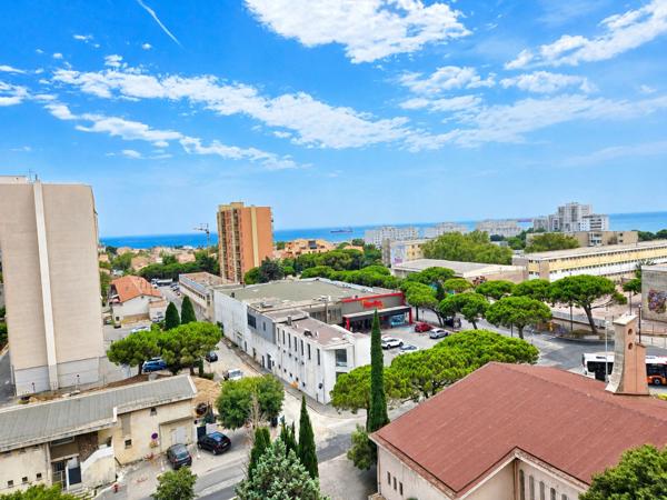 T3 avec vue mer depuis toutes les fenêtres – Centre-ville de PORT DE BOUC (13)