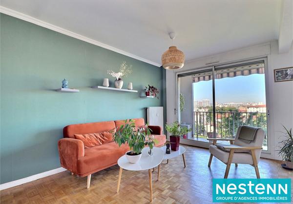 Appartement 3 pièces à vendre à Villeurbanne - Secteur recherché de Fays - vue dégagée.