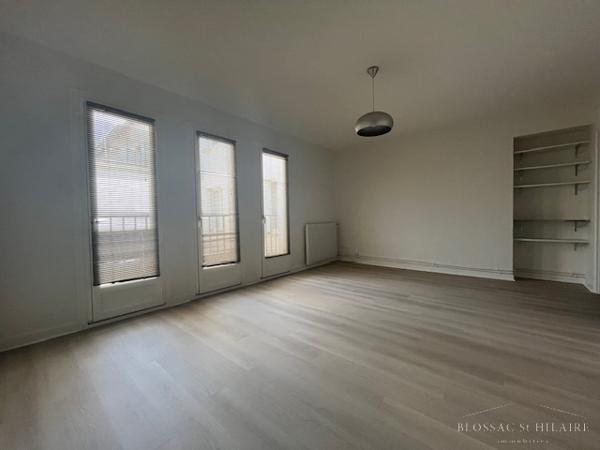 POITIERS CENTRE VILLE - T3 DE 62.12m² AVEC BOX