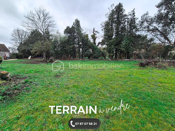 Terrain de 713 m²