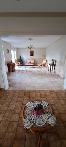 DEMEURE DE CARACTERE A SAINT PATERNE -LE CHEVAIN