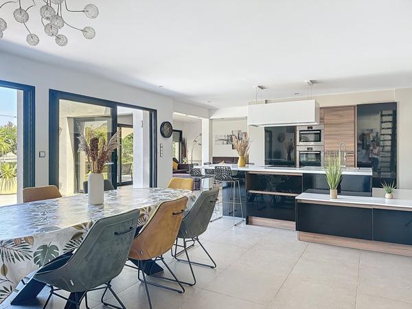 Maison à vendre  5 pièces - 169 m2 ZONZA - 201