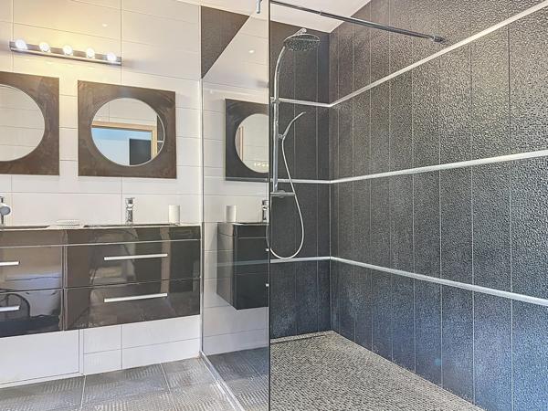 Maison à vendre  5 pièces - 169 m2 ZONZA - 201