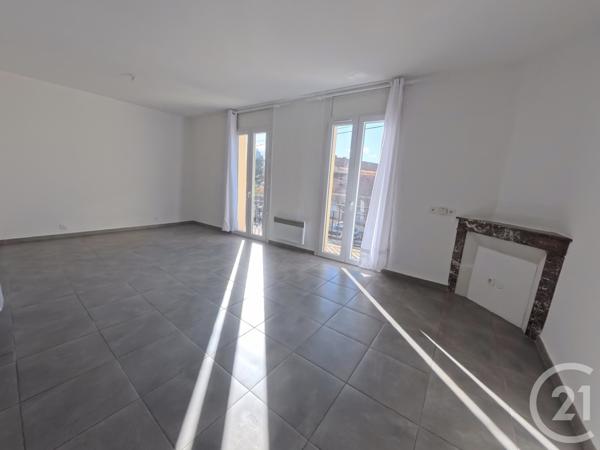 Immeuble à vendre  215 m2 ELNE - 66
